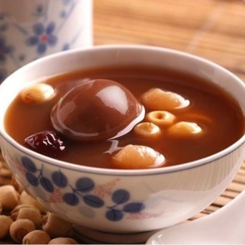 桑寄生蓮子蛋茶